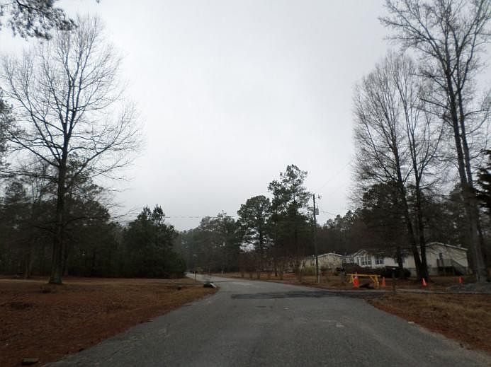 2nd image of 130 Hunters Ridge Dr
