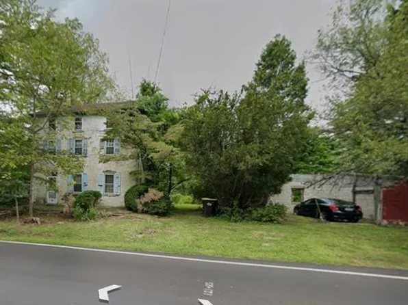 44 Ferry Rd, Doylestown, PA 18901