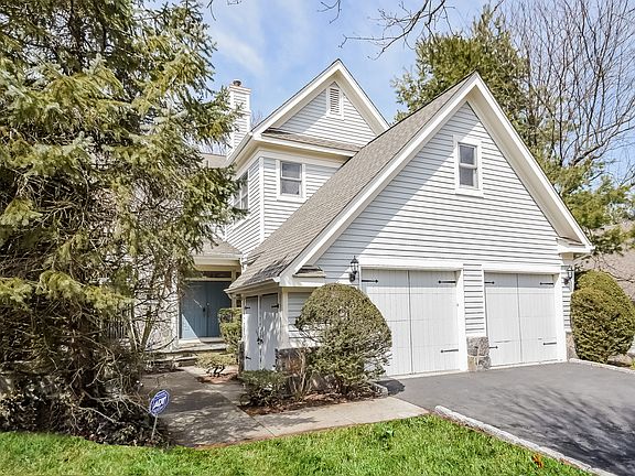 3rd image of 5 Cobblefield Ln
