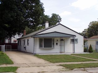 4943 Hunt St, Wayne, MI 48184