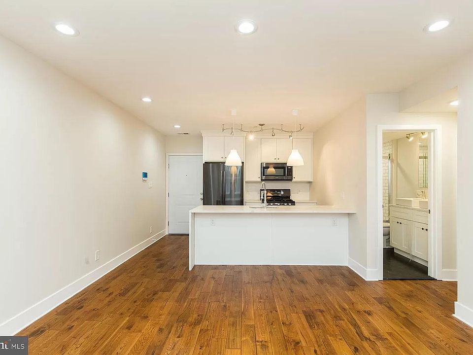 1st image of 1420 22 E Susquehanna Ave #F