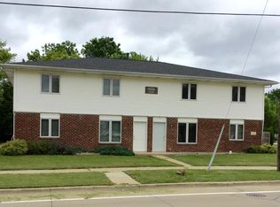 942 Elmwood Ave APT 2, Oshkosh, WI 54901