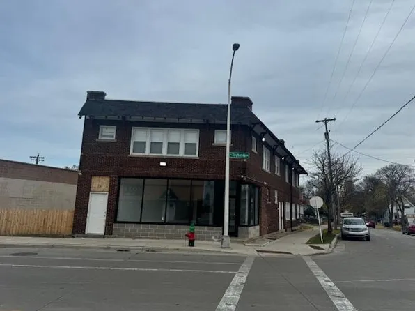 3700 North Teutonia AVENUE #3702, Milwaukee, WI 53206