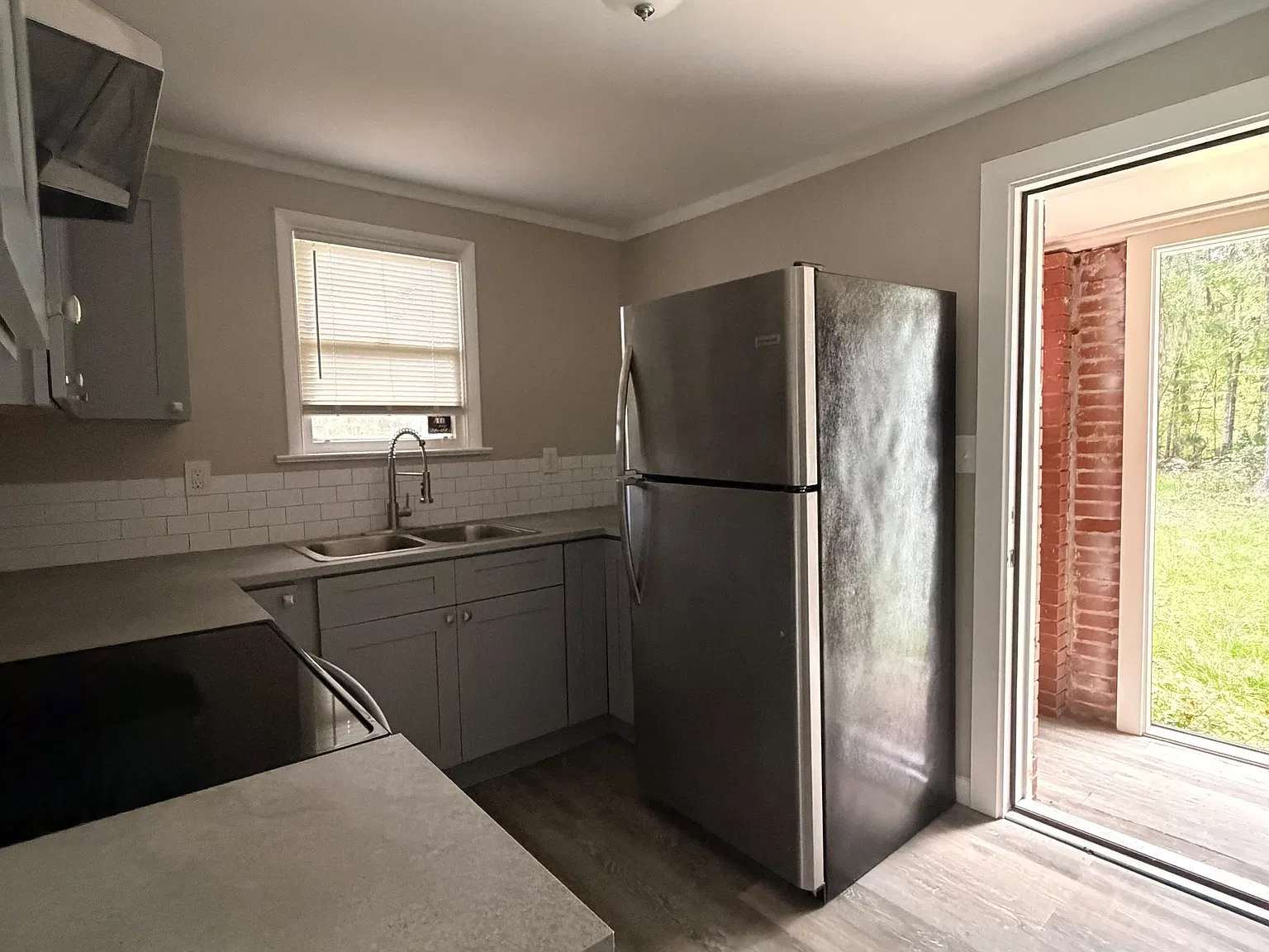 2 bed, 917 sqft, $1,400 — Photo 4