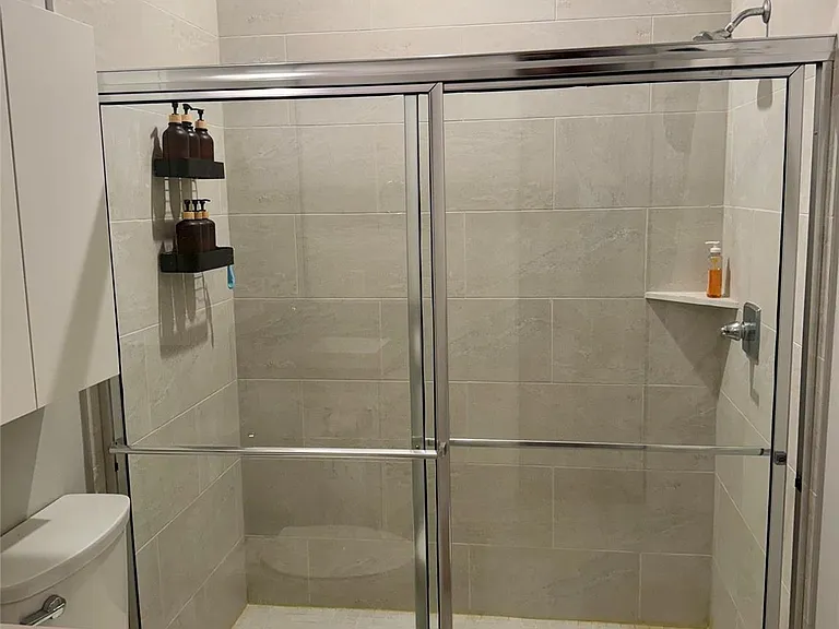 1282 N Post Oak Rd #A — Photo 12