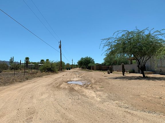 5th image of 7950 N Desert Quail Ln