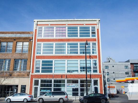 2nd image of 2415 W North Ave