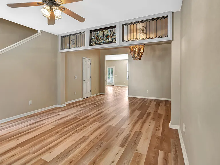 1313 Merchant Ct — Photo 4