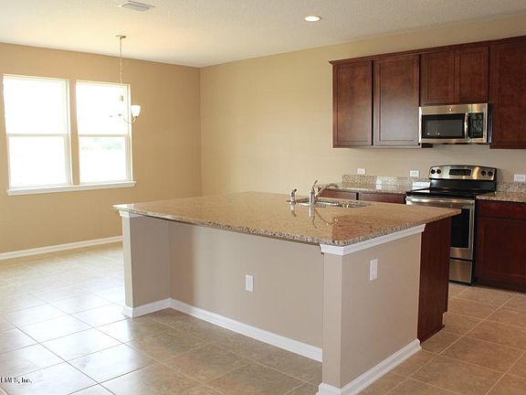 5th image of 150 Montiano Cir