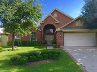 2011 Chimayo Rd, Laredo, TX 78045