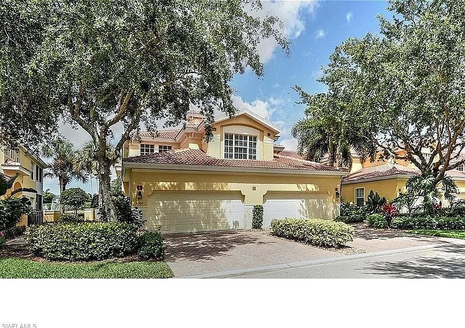 20250 Burnside PL #1502