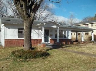 137 Beaumont St, Martin, TN 38237