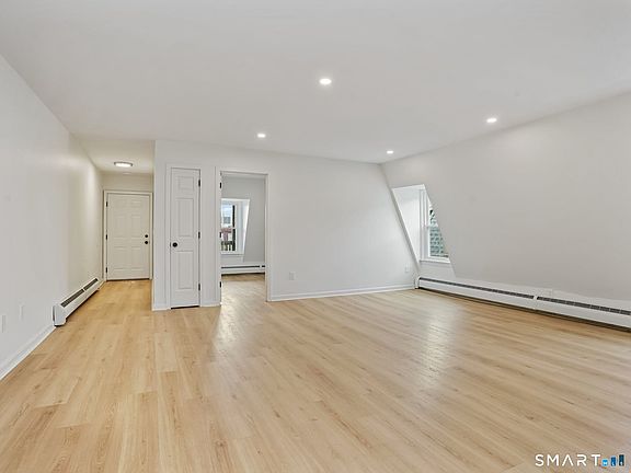 3rd image of 678 Atlantic St APT 3