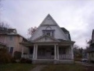 1st image of 1113 S 31st St