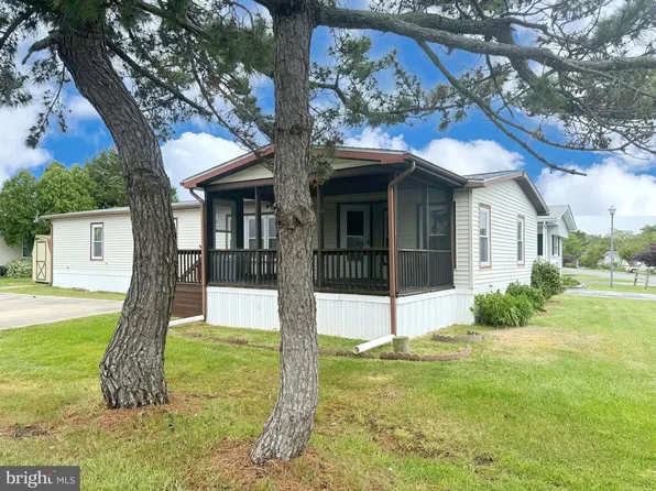 21800 F St #16385, Rehoboth Beach, DE 19971
