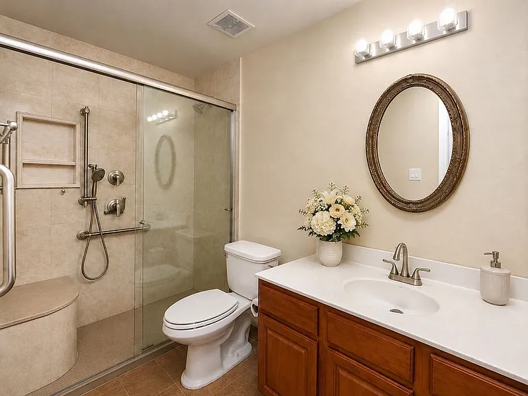 208 Orchard Trl — Photo 9