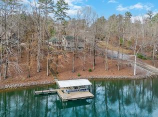 313 Junaluska Trl, Sunset, SC 29685