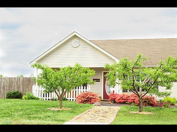 2nd image of 508 Fortner Dr