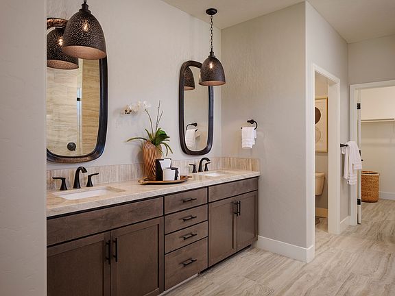 Verona with Loft Model