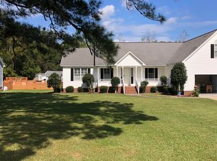 210 E Camp Kiro Rd, New Bern, NC 28560