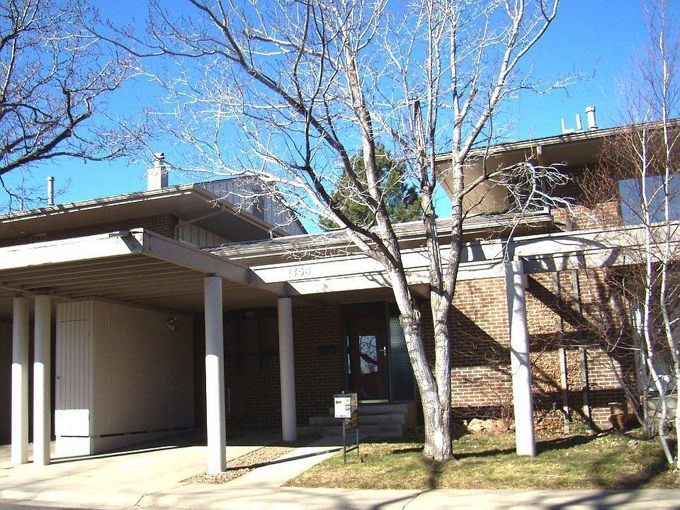1st image of 1454 Greenbriar Blvd