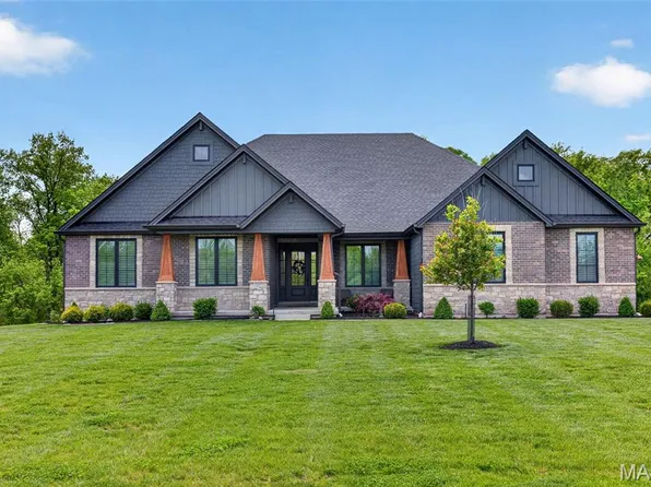 115 Markham Trail Ln, Defiance, MO 63341