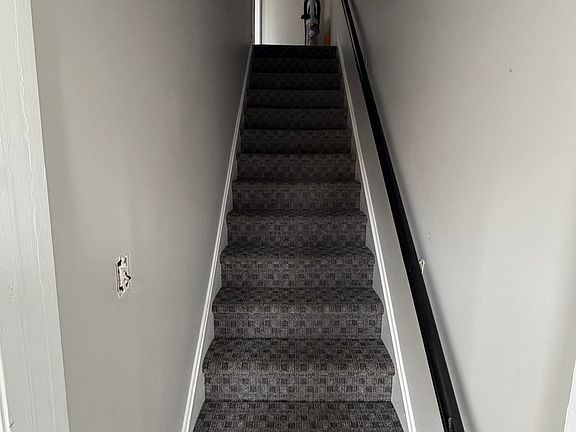 2nd image of 60 Hazelton St
