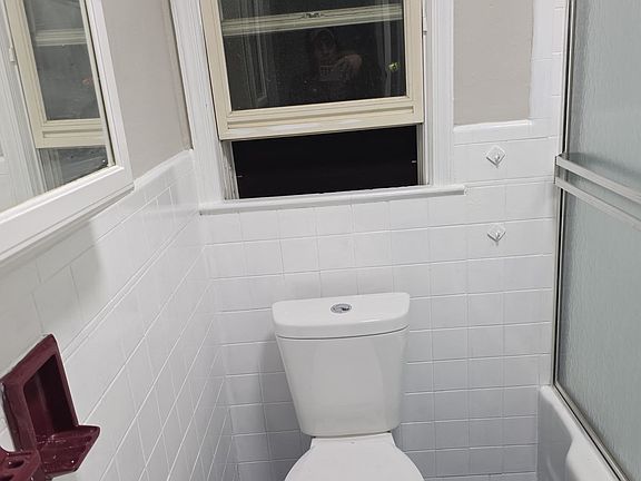 4th image of 4872 Orchard Dr