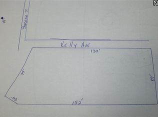 Kelly Ave, New London, OH 44851