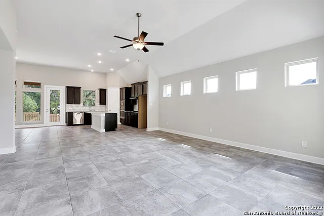11314 Chapalote Ave — Photo 6