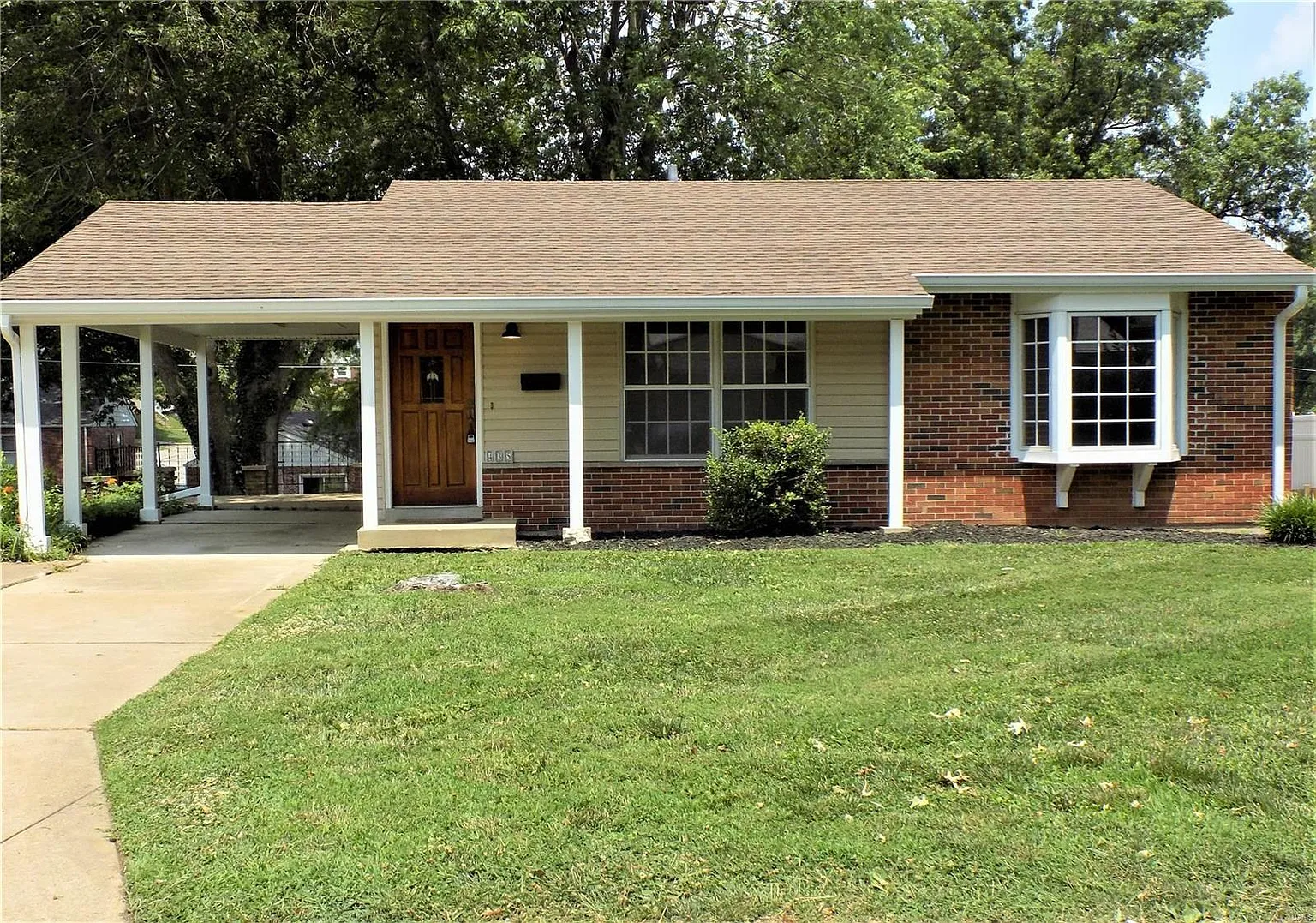 435 Lambeth Ln photo 1