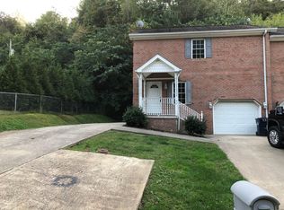 50 Ponderosa Dr, Paintsville, KY 41240
