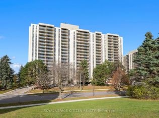 260 Seneca Hill Dr #202, Toronto, ON M2J4S6