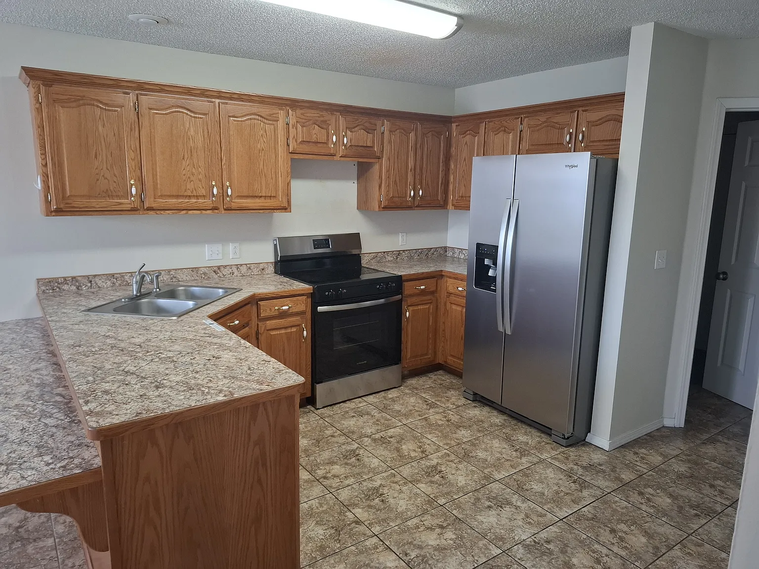 2 bed, 1250 sqft, $1,200 — Photo 4