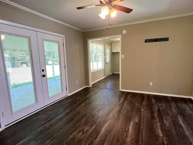 416 Pecan Blvd — Photo 6