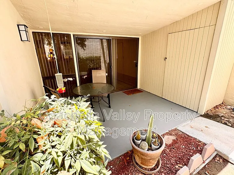 1655 E Palm Canyon Dr #513 — Photo 24