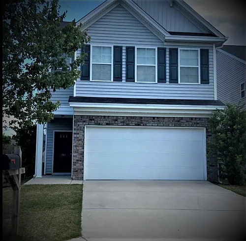 194 Bonhomme Cir Photo 1