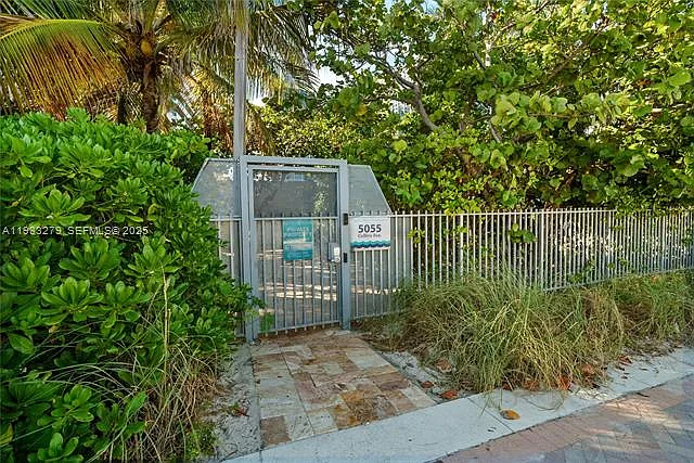 5055 Collins Ave #11C — Photo 5