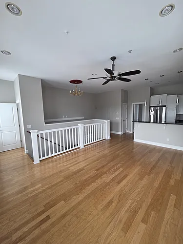 302 Lorch St #201 Photo 1