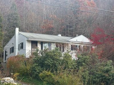 100 N Hoosac Rd, Williamstown, MA, 01267