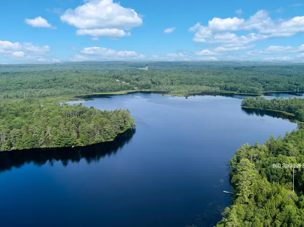 660 Sprague Road, Waldoboro, ME 04572