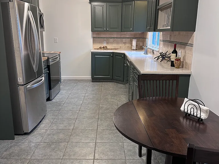 60 Sherwood Dr — Photo 12