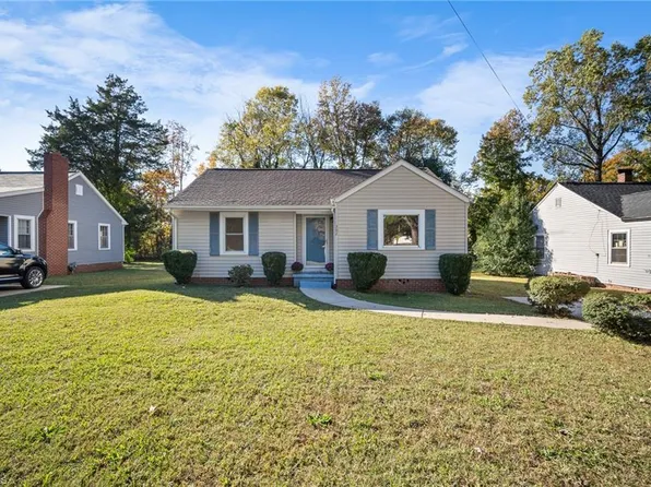 302 Westover Dr, Lexington, NC 27292