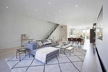 Sold by Space Marketing Shop