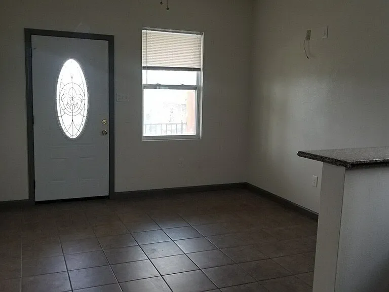 3159 Laussat Pl — Photo 8