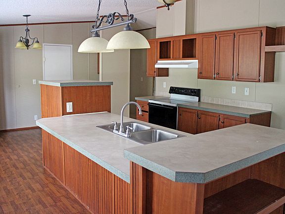 5th image of 129 Bremond Drive