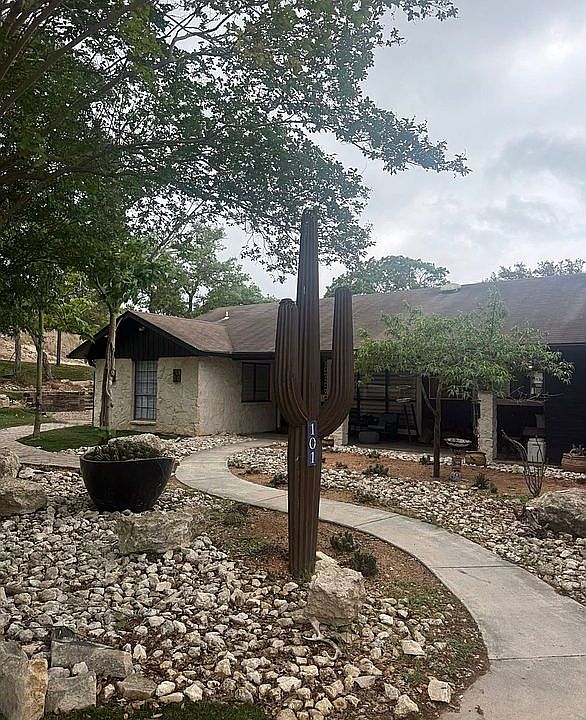1st image of 101 Candy Ln