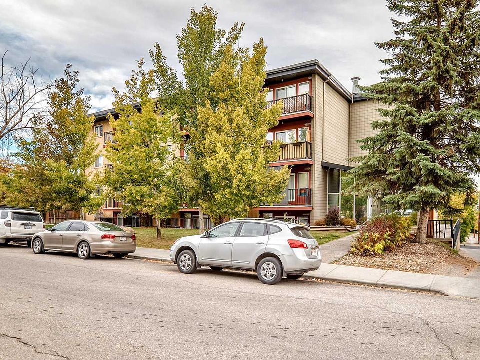 1st image of 1424 22nd Ave SW #103