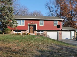 806 15th St, Corning, IA 50841
