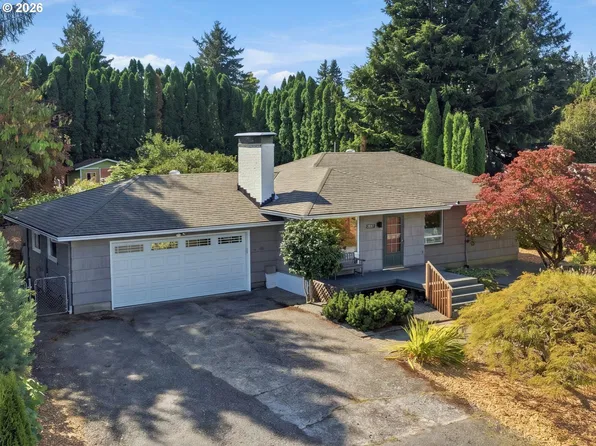 21932 SE Ash St, Gresham, OR 97030